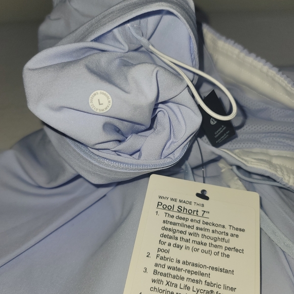 Lululemon Pool Short 7" -Pastel Blue size L new - Picture 4 of 5
